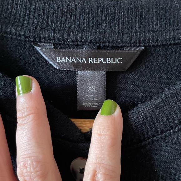 Banana Republic Textured Knit Henley Tee in Black Size X-Small - Picture 3 of 5